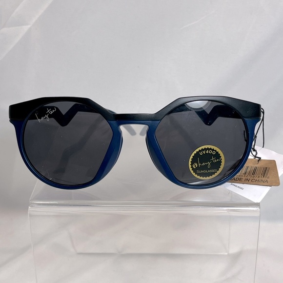 Hang Ten Other - NWT Hang Ten Blue/Black Frame Sunglasses
